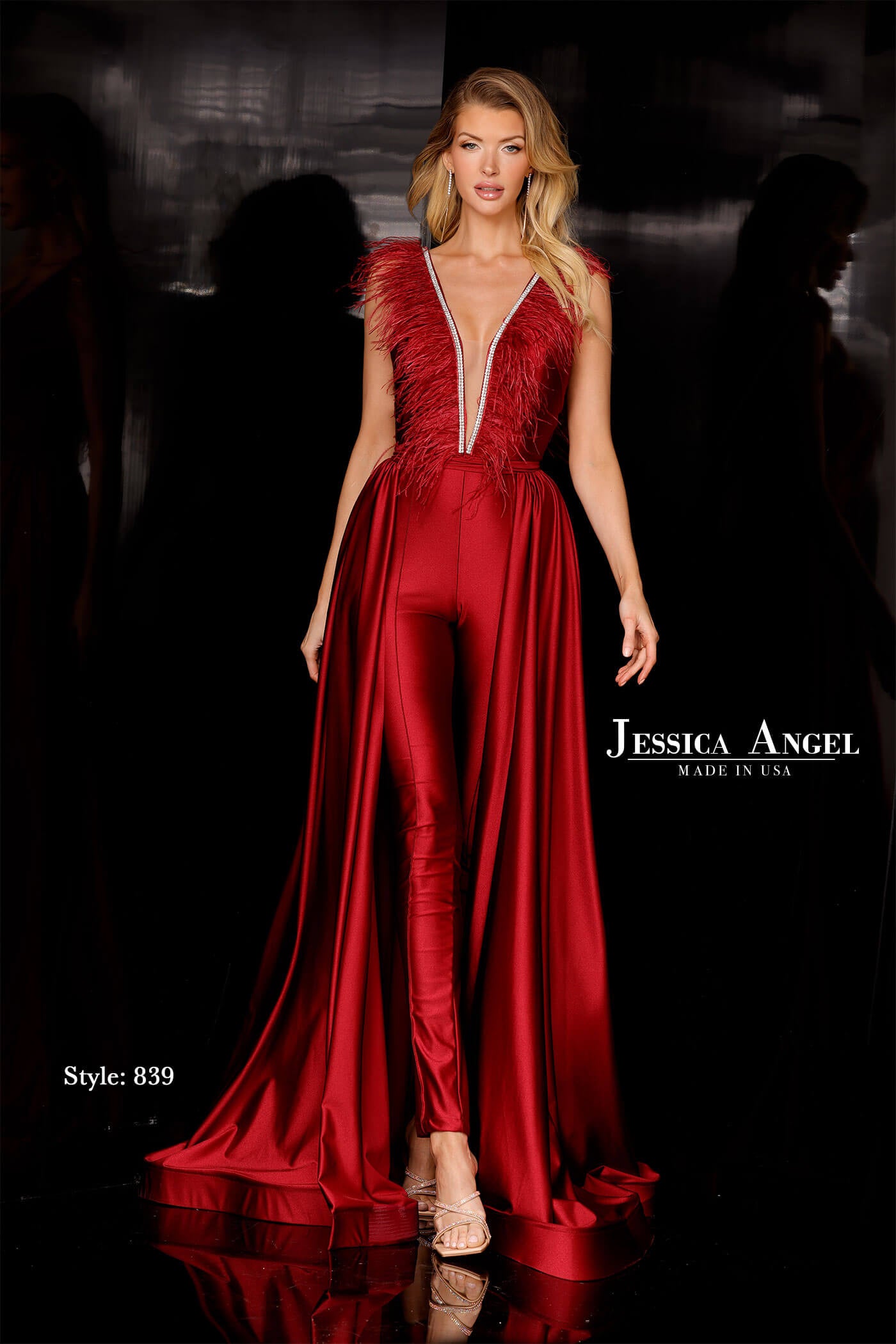 Jessica Angel JA839