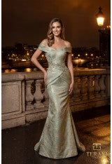 Terani Couture 261E6252
